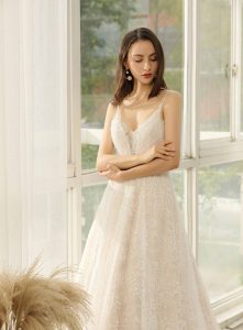 Local Wedding Dress Shops in Luton, White Bridal Dress in Watford
