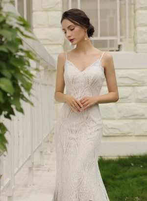 White bridal gowns Watford, Local Wedding Dress Shops in Luton