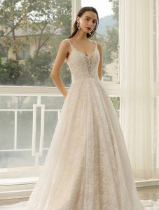 Local Wedding Dress Shops in Luton, White Bridal Dress in Watford