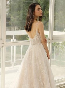 Local Wedding Dress Shops in Luton, White Bridal Dress in Watford