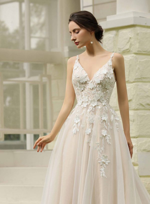 Local Bridal Shop & Wedding Dress Watford, Bridal White Dress Tailor Watford