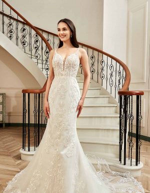 Custom Bridal Wedding Dress Watford, Best Bridal Gown Tailors in Watford