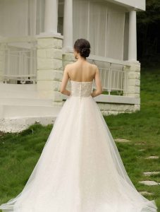 Local Wedding Dress Shops in Luton, White Bridal Dress in Watford