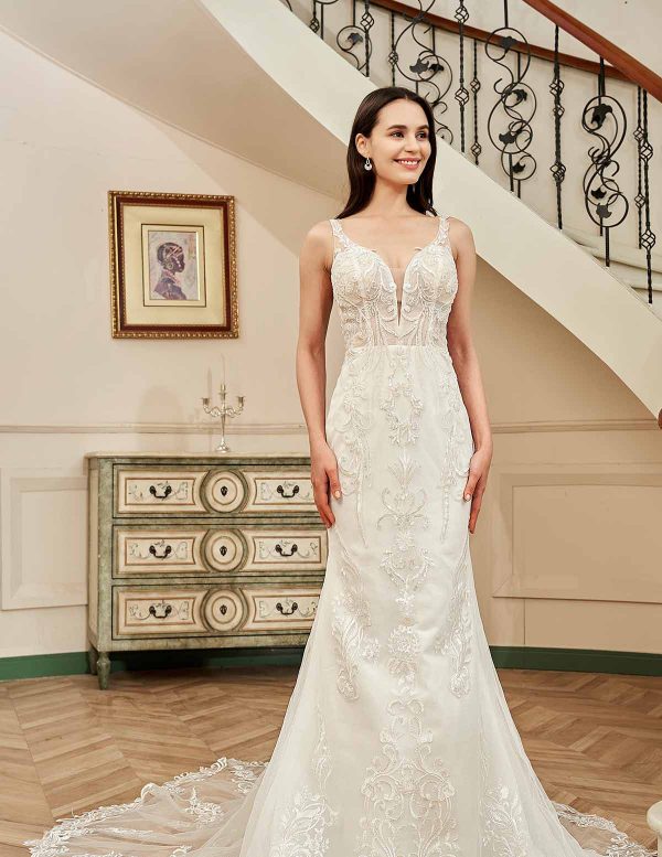 Custom Bridal Wedding Dress Watford, Best Bridal Gown Tailors in Watford