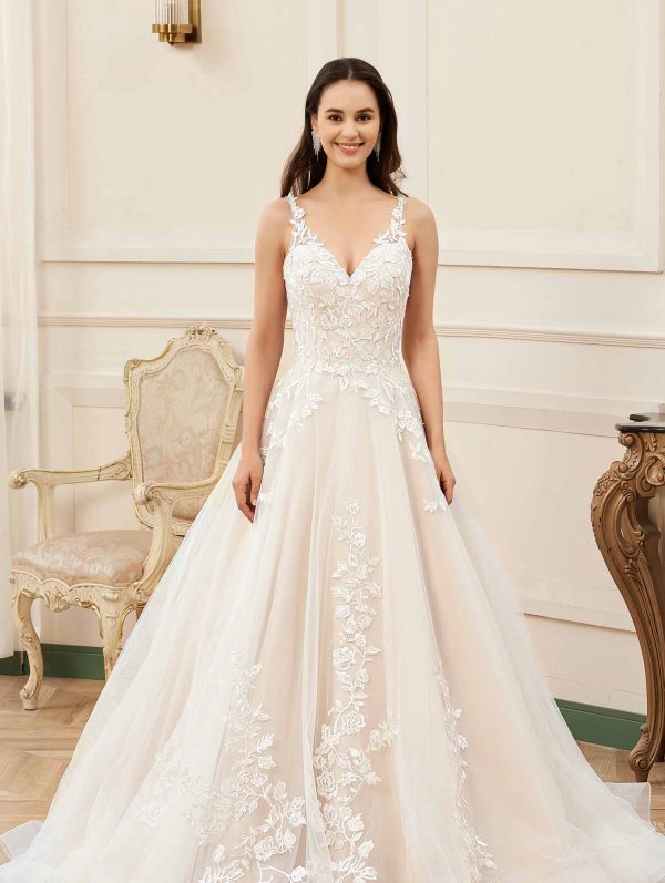 Best Bridal Dress Tailor Watford, Local Bridal shop & Wedding Dress Luton