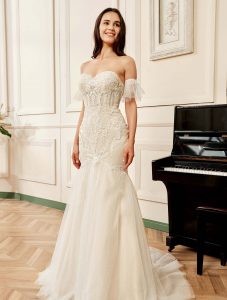 Strapless Mermaid Wedding Gown With Detachable Tulle Sleeve