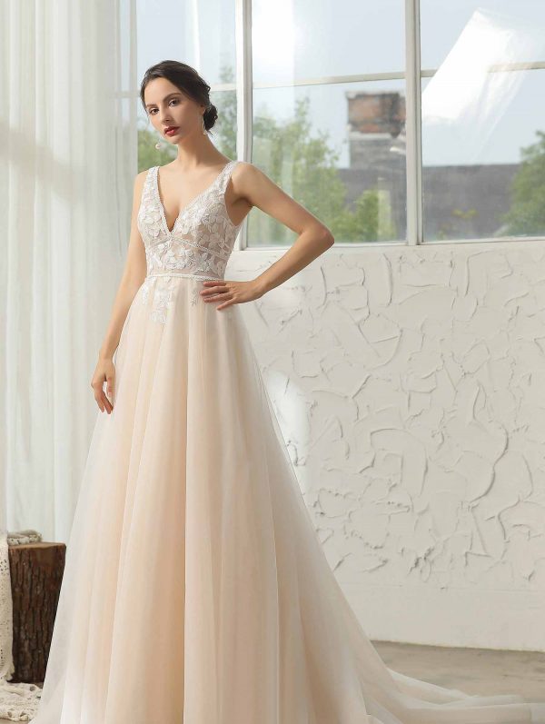 White bridal gowns Watford, Local Wedding Dress Shops in Luton