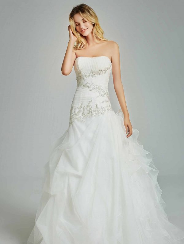 Strapless Pleating Wedding Dress