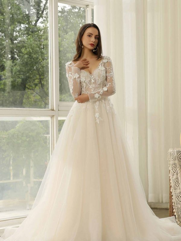 White Bridal Wedding Dress in Watford and Luton