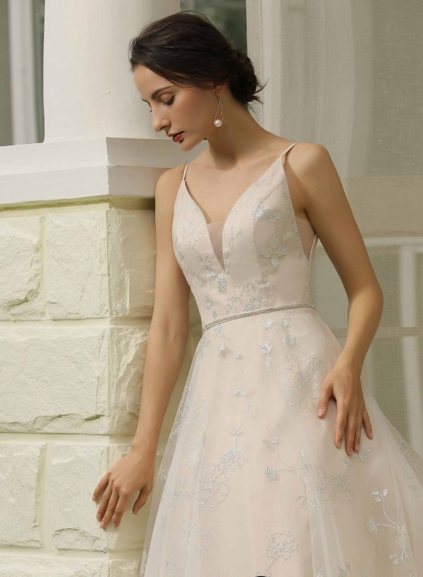 White bridal gowns Watford, Local Wedding Dresses Shops in Luton