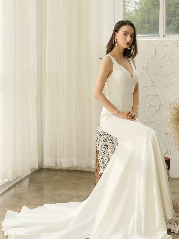 Best Bridal Dress Tailor Watford, Local Bridal shop & Wedding Dress Watford