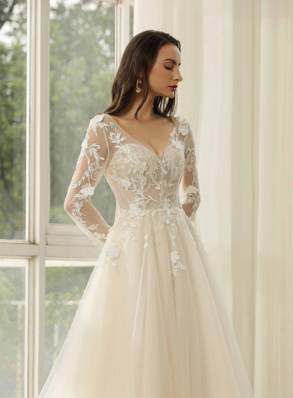 White Bridal Wedding Dress in Watford and Luton