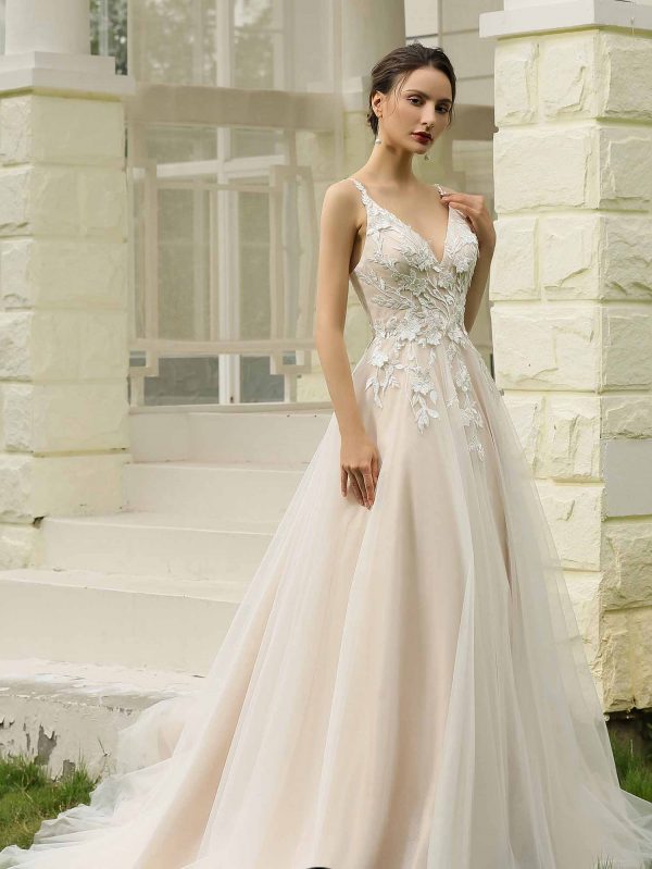 Local Bridal Shop & Wedding Dress Watford, Bridal White Dress Tailor Watford