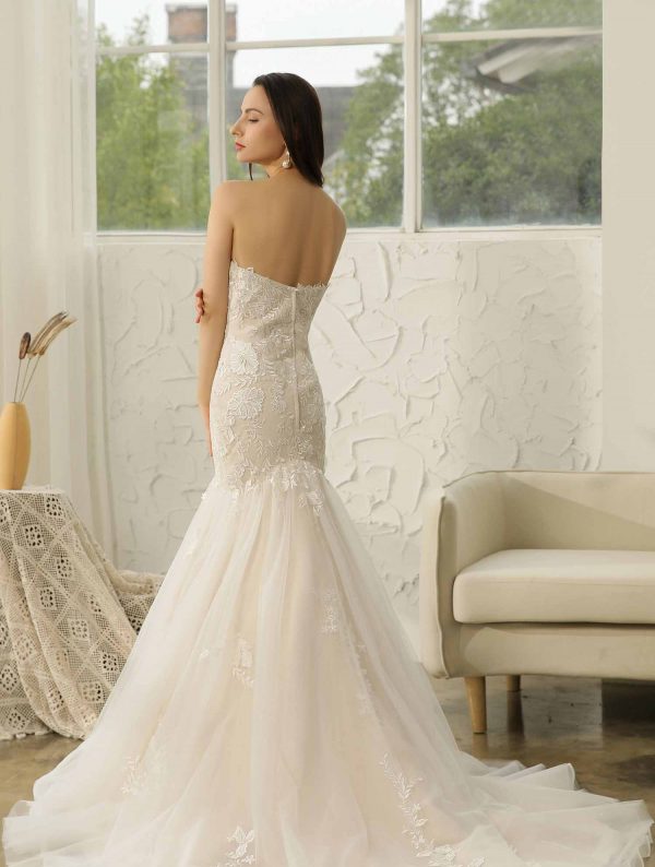 Bridal Wedding Dress near Watford, Bridal Gown Tailor Watford