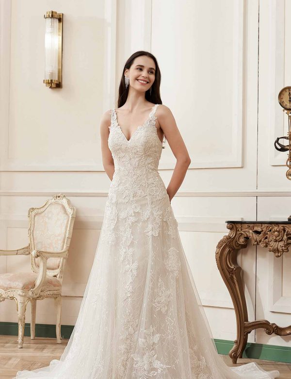 Top Bridal Wedding Dress Watford, Bridal Gown Tailor Watford