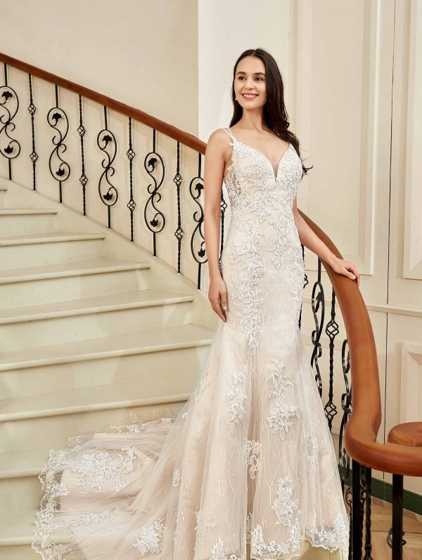 Bridal dress Watford,Made to measure Bridesmaids dress watford