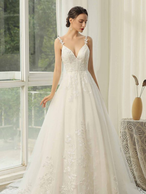 Best Bridal Dress Tailor Watford, Local Bridal shop & Wedding Dress Luton