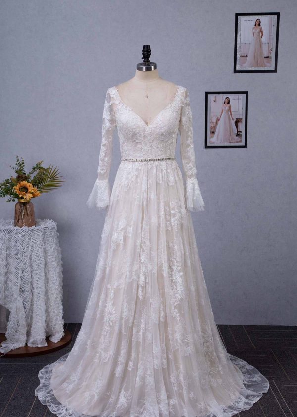 Top Bridal Dress Tailors in Watford, Local Bridal shop & Custom Wedding Gown Luton