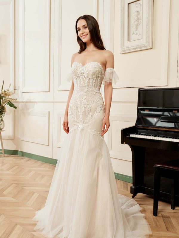 Strapless Mermaid Wedding Gown With Detachable Tulle Sleeve