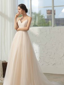Best Bridal Dress Tailor Watford, Local Bridal shop & Wedding Dress Luton
