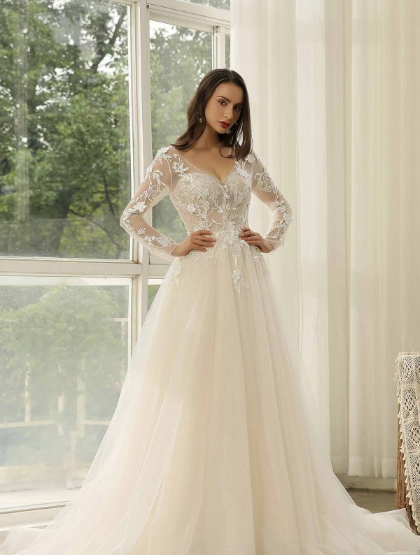 White Bridal Wedding Dress in Watford and Luton
