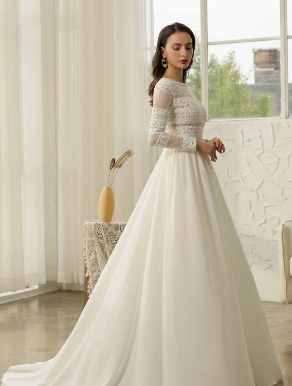 White Bridal Wedding Dress in Watford and Luton