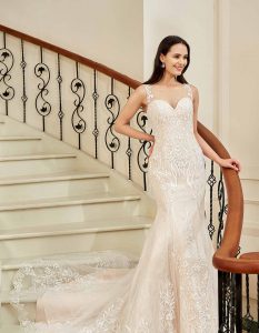 Custom Bridal Wedding Dress Watford, Best Bridal Gown Tailors in Watford
