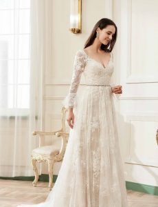 Top Bridal Dress Tailors in Watford, Local Bridal shop & Custom Wedding Gown Luton