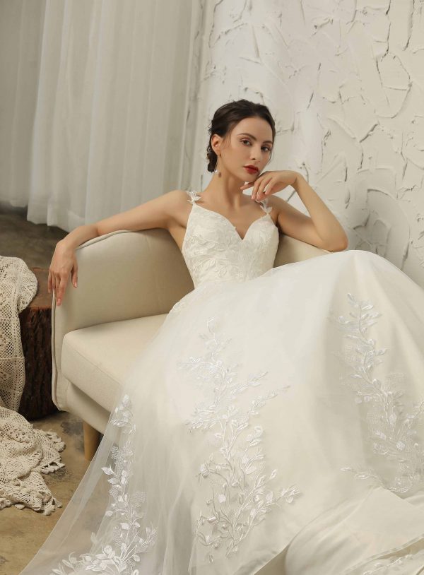 Best Bridal Dress Tailor Watford, Local Bridal shop & Wedding Dress Luton