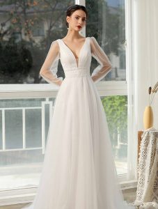 White Wedding Dress in Watford and Luton