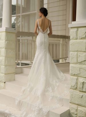 Bridal Wedding Dress near Watford, Bridal Gown Tailor Watford