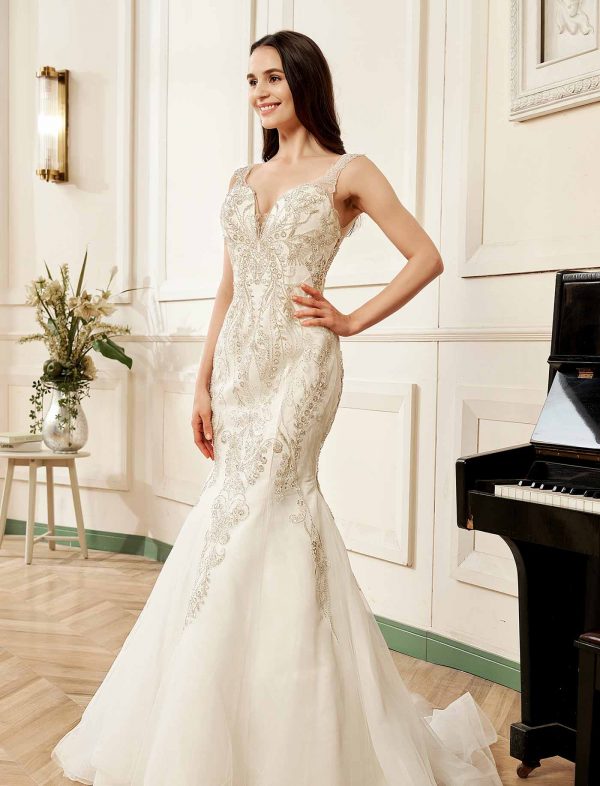 Top Bridal Dress Tailors in Watford, Local Bridal shop & Custom Wedding Gown Luton
