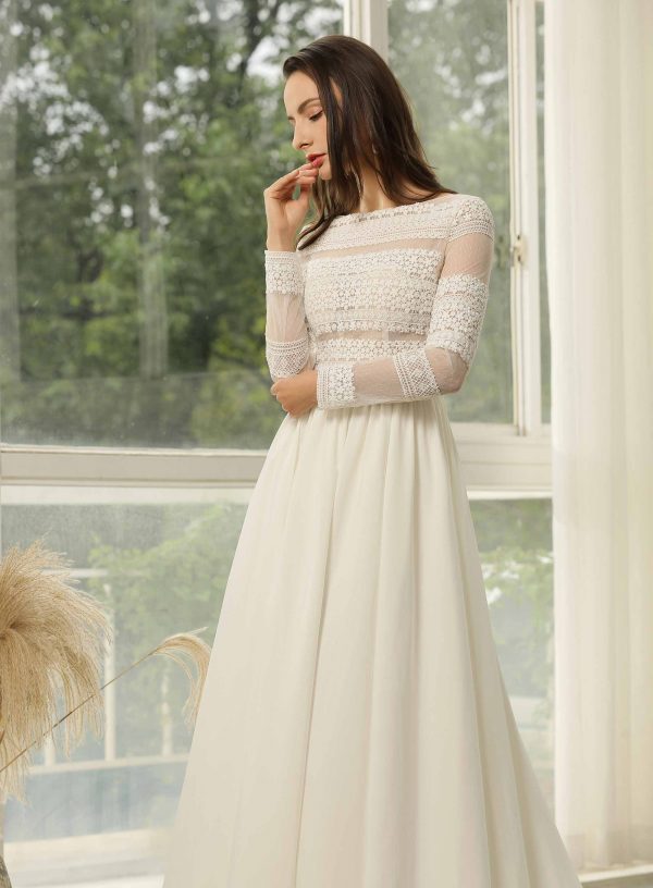 White Bridal Wedding Dress in Watford and Luton