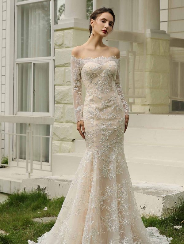 Top Bridal Wedding Dress Watford, Bridal Gown Tailor Watford