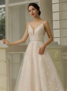 White bridal gowns Watford, Local Wedding Dresses Shops in Luton